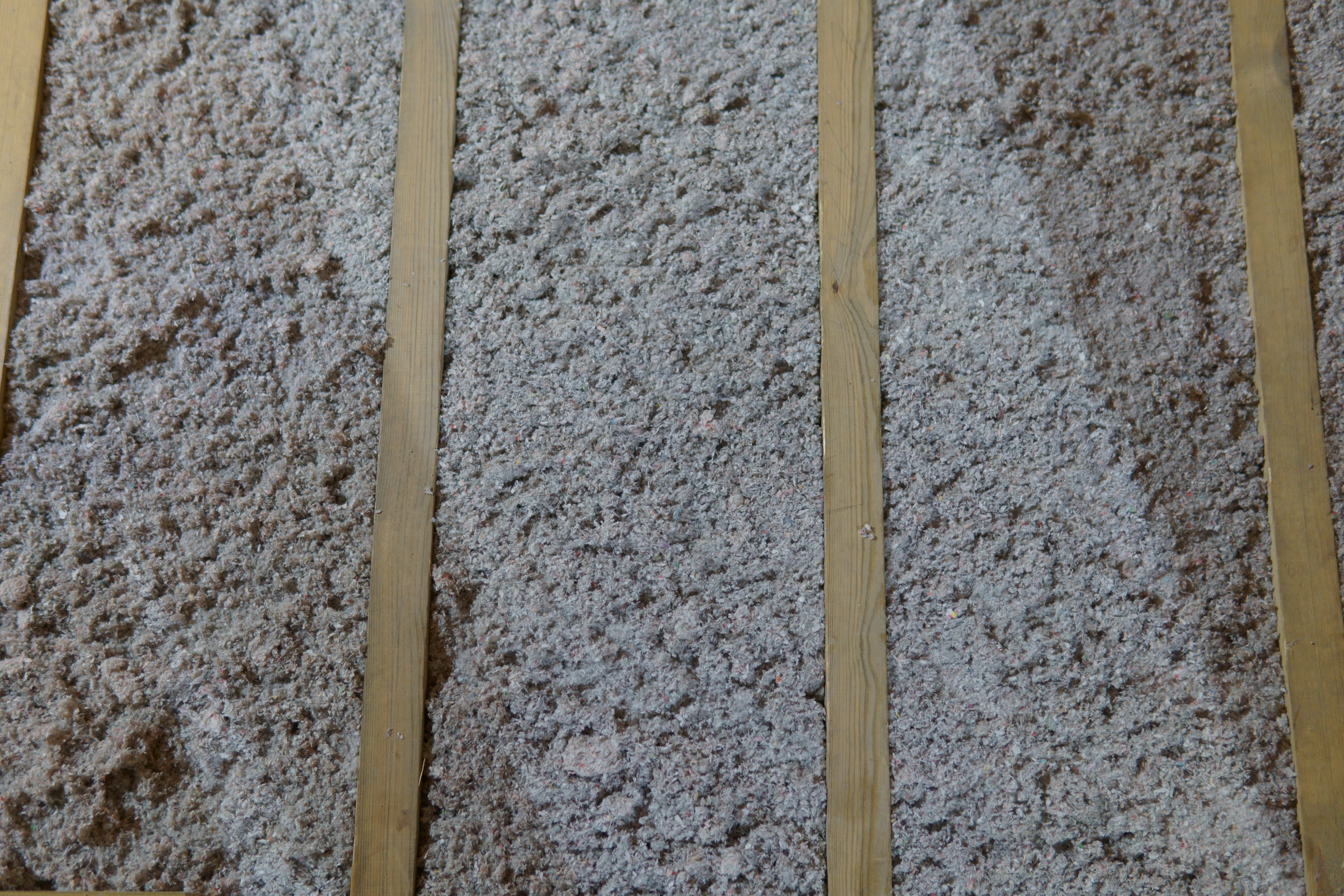 Cellulose insulation contractor